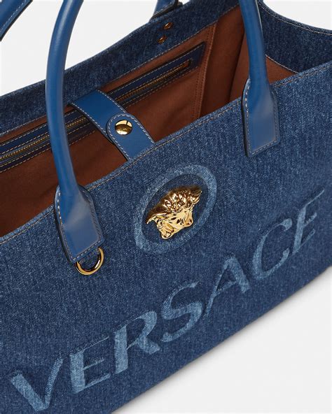 scampoli seta versace|versace la medusa bag.